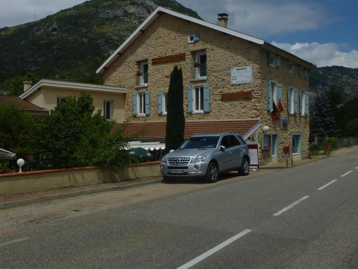 La Petite Auberge De Niaux 외부 사진